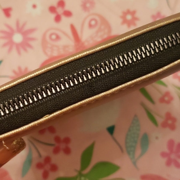 HALSTON jewelry case. - Picture 11 of 13